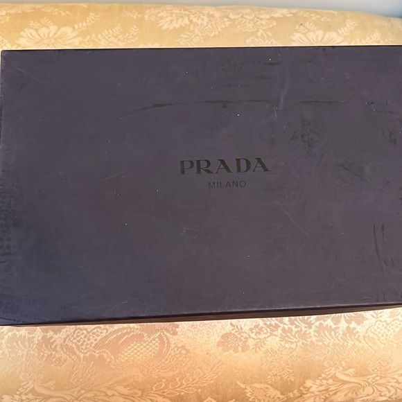 PRADA leather Loafers - Picture 7 of 9